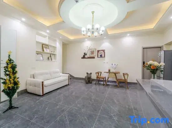 Yujian Homestay (Xia Da Student Apartment)