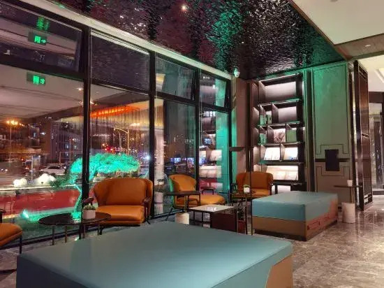 Atour Hotel