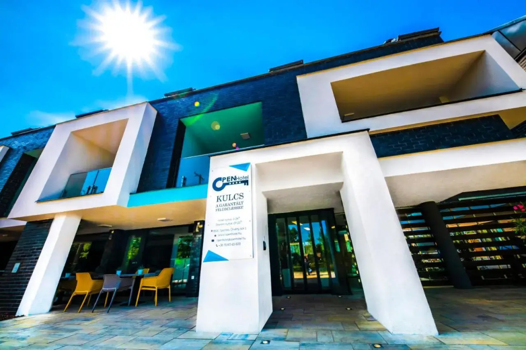 Open Hotel Szentes