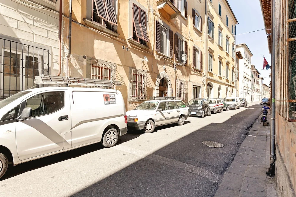 Piazza dei Miracoli Flat