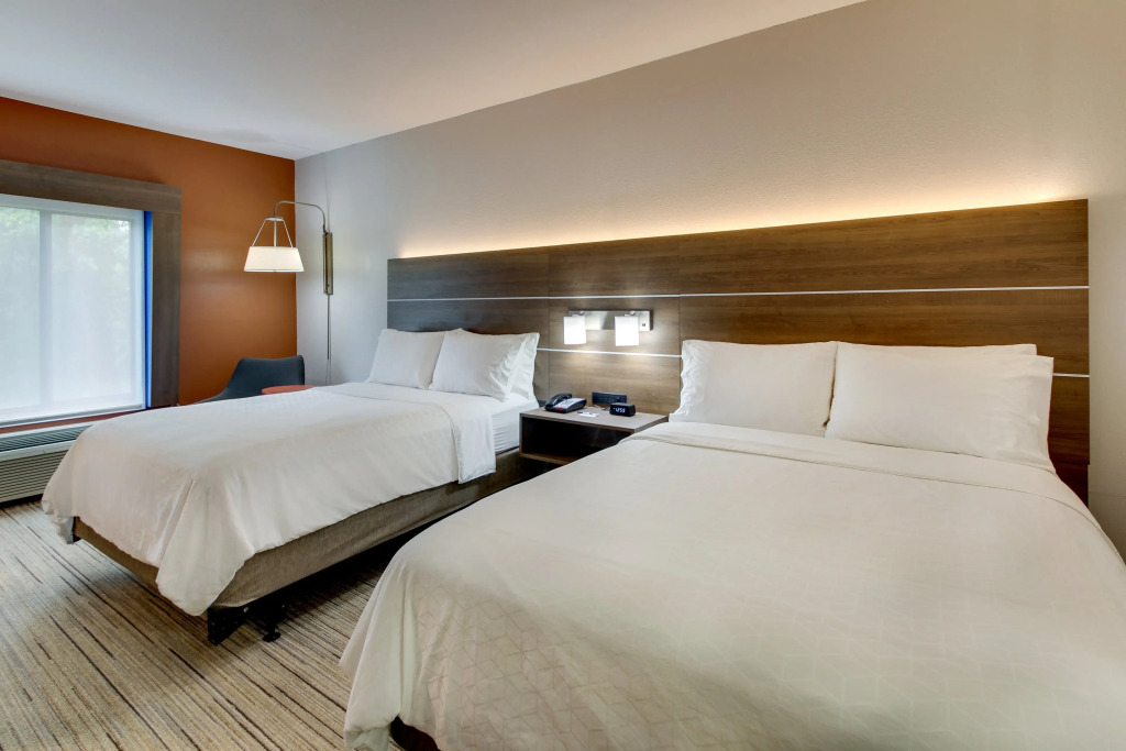 Holiday Inn Express Hotel & Suites - Atlanta/Emory University Area by IHG