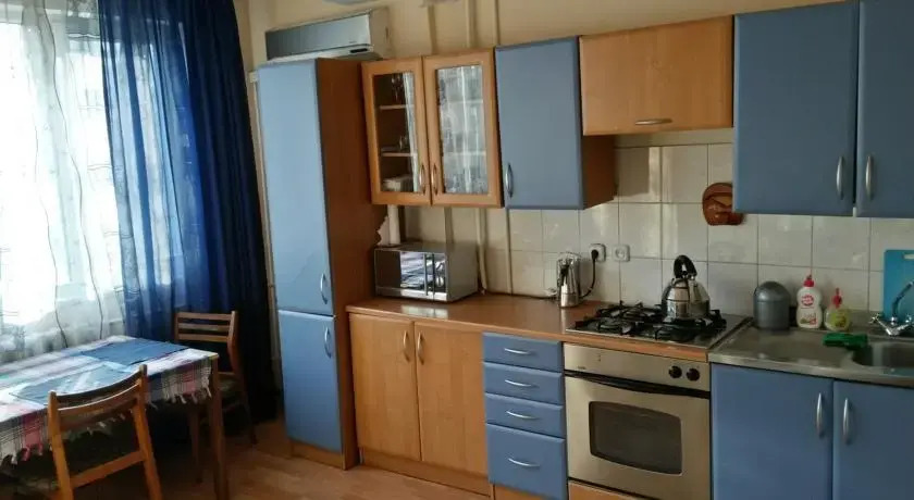 Comfort in the "Golden Square"- Komfort v "Zolotom Kvadrate"