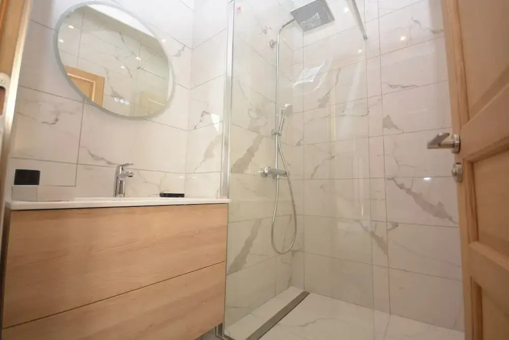 Reva Suites
