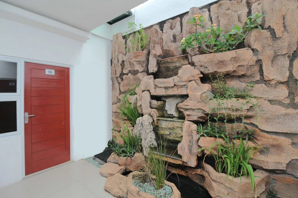 Airy Bandara Ahmad Yani WR Supratman 388 Semarang