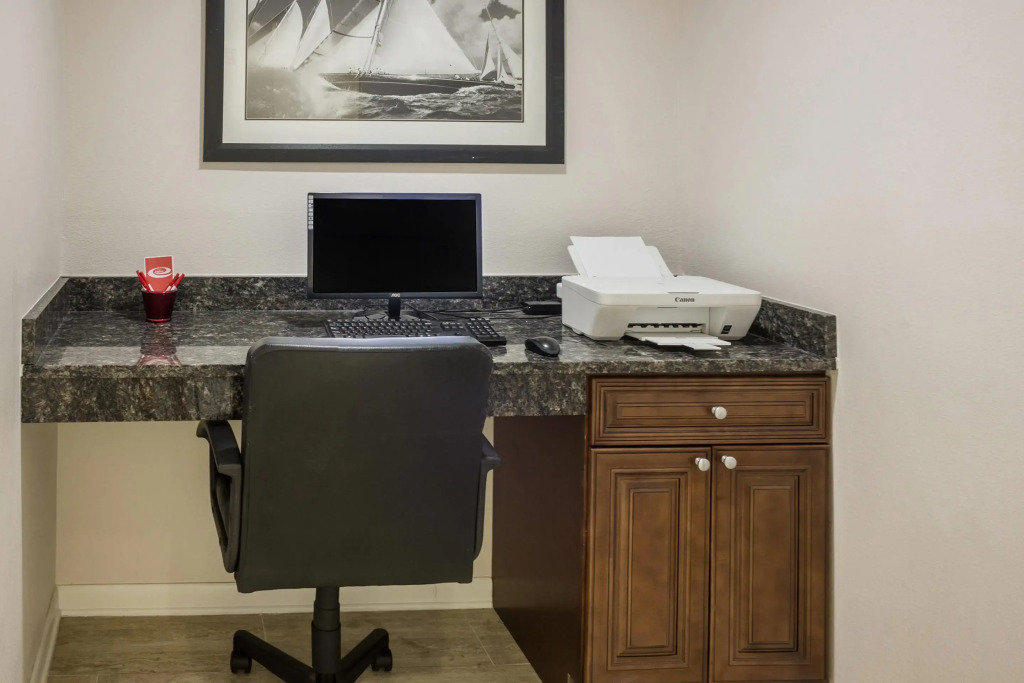 Econo Lodge Palm Coast Central