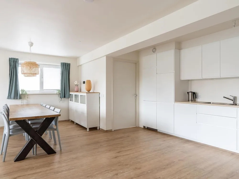 Apartment in Nes near Vlijen Recreation Area