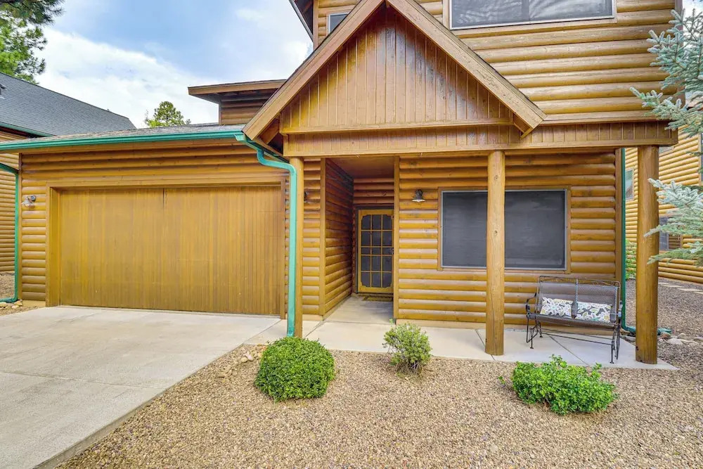 Pinetop Lakes Golf Club Cabin w/ Central A/C