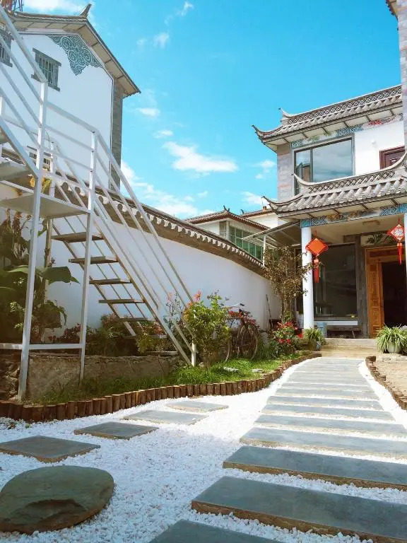 Island & Stars Hostel