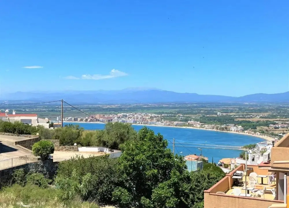 Romantic Apartment With View