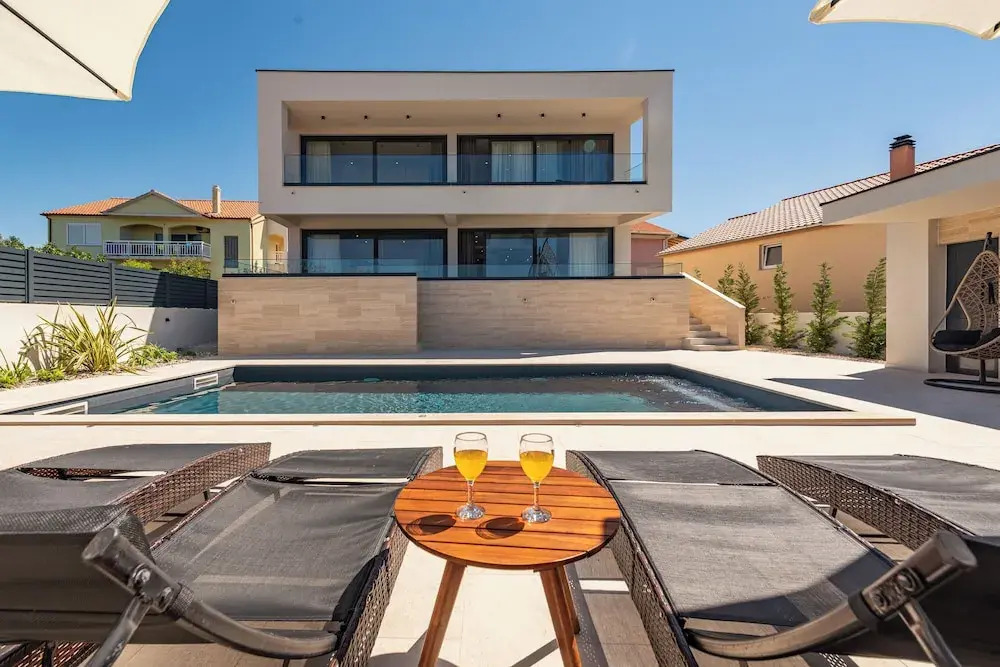 Villa NIKSUN
