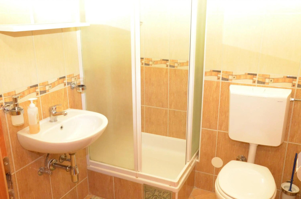 Beachside Apartments Znjan