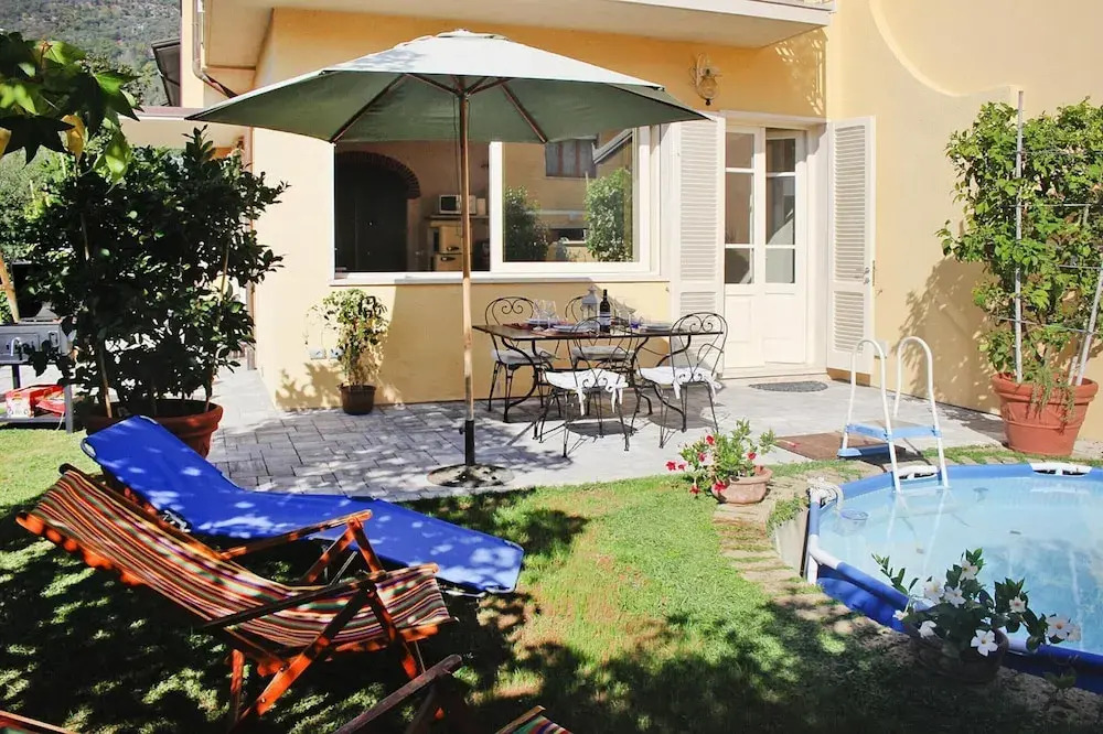 Villa in Camaiore near Sandy Beaches