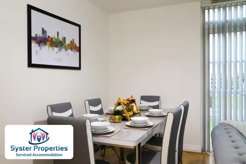 Syster Properties Modern Leicester Stay with Free Parking LE2 Area