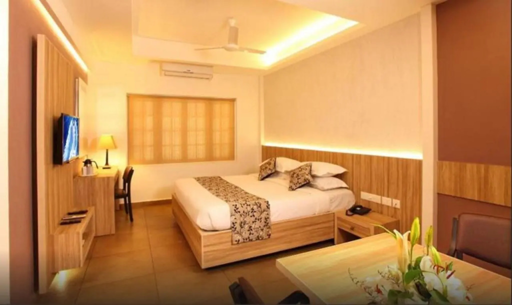 Hotel Luciya Palace