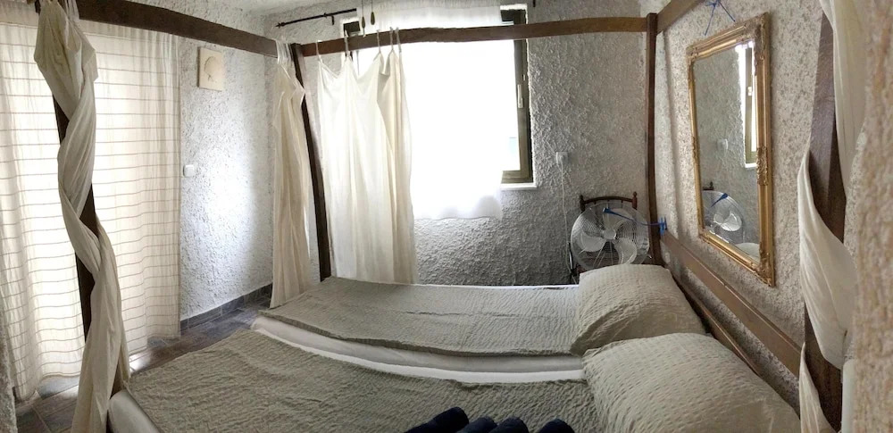 Apartment With one Bedroom in Betina, With Furnished Balcony and Wifi