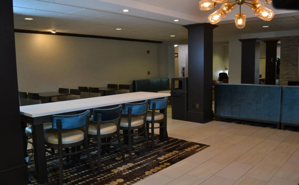 Holiday Inn Express & Suites Kent - University Area by IHG