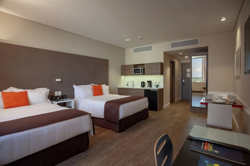 Paseo La Galería Hotel & Suites