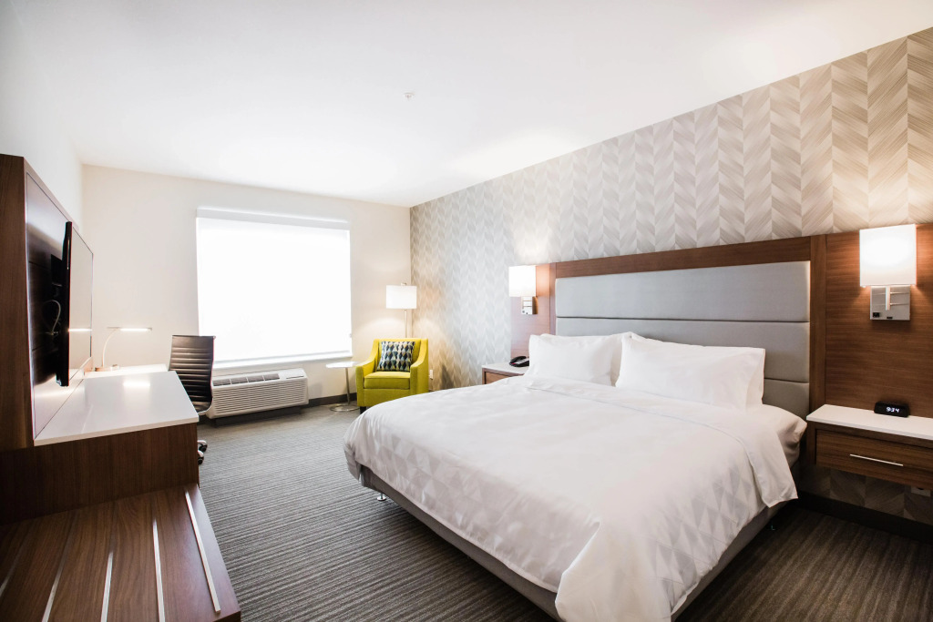 Holiday Inn Hotel & Suites Calgary South - Conference Ctr by IHG