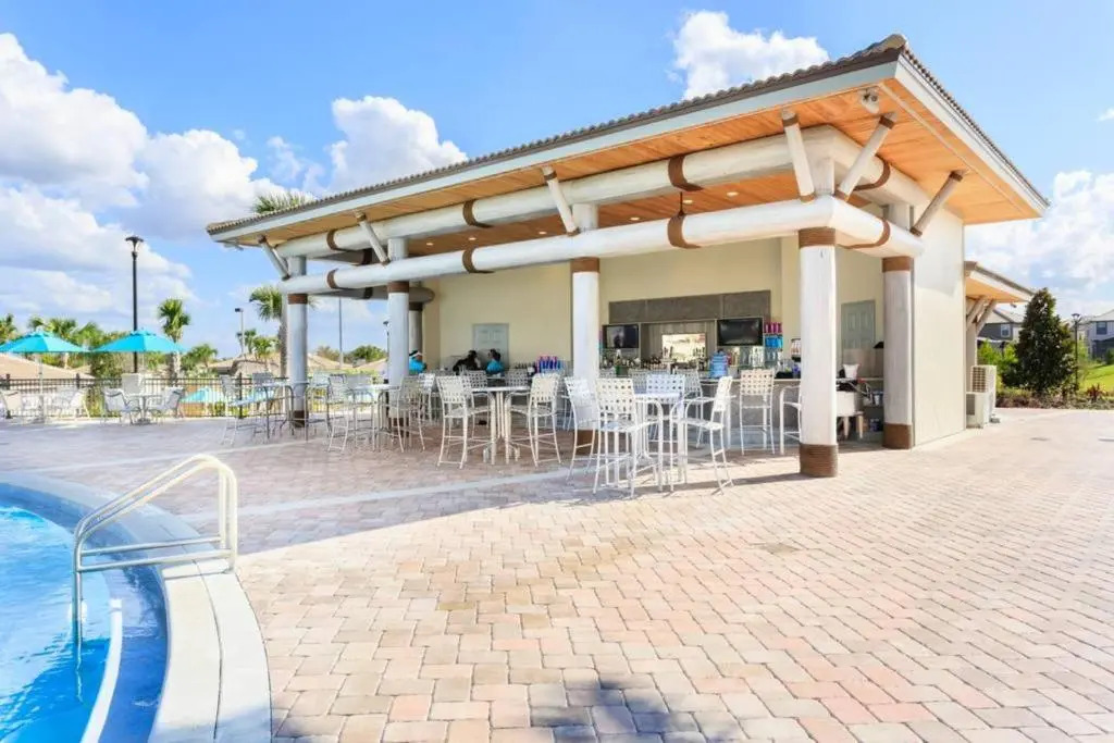 Rates Reduced Limited Time - 9 BED Champion Gates Resort - Great 20 People - 7 Miles To Disney