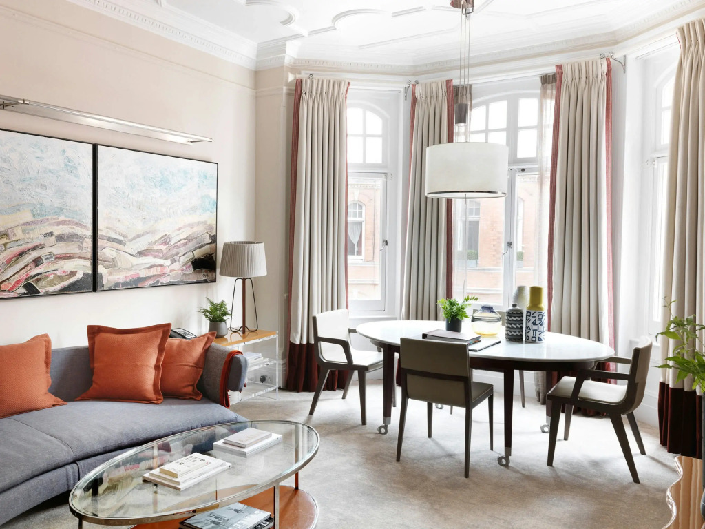 The Athenaeum Hotel & Residences