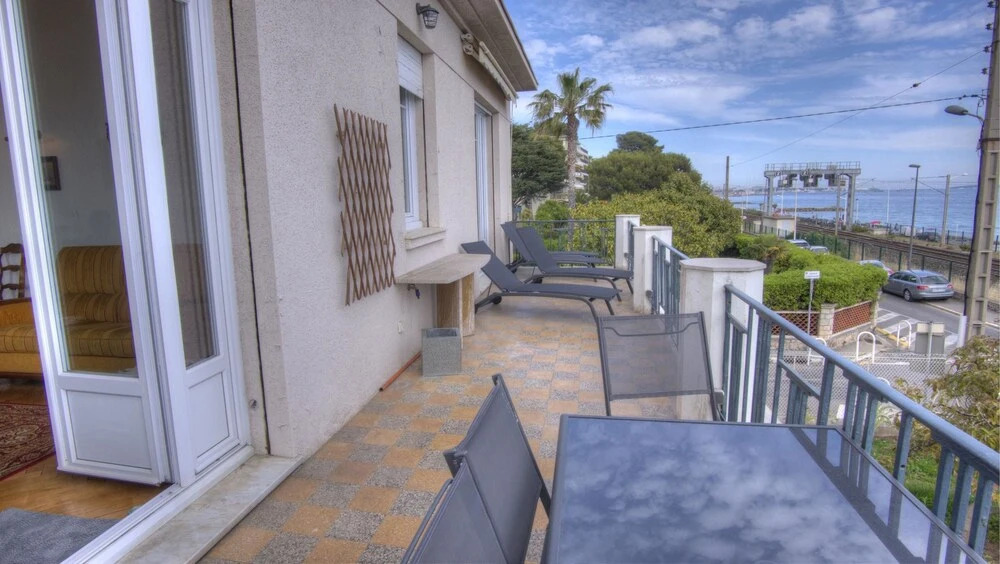 Apartment With 2 Rooms in Cannes, With Wonderful sea View, Enclosed Ga