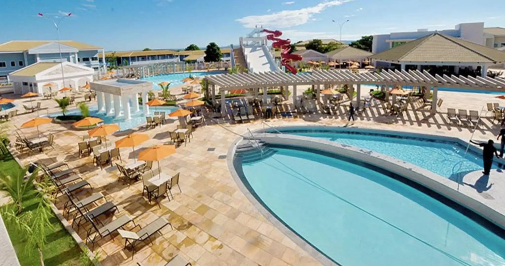 Caldas Novas- Hotel Lacqua di Roma 1,2,3,4 e 5 com Parque 24 horas