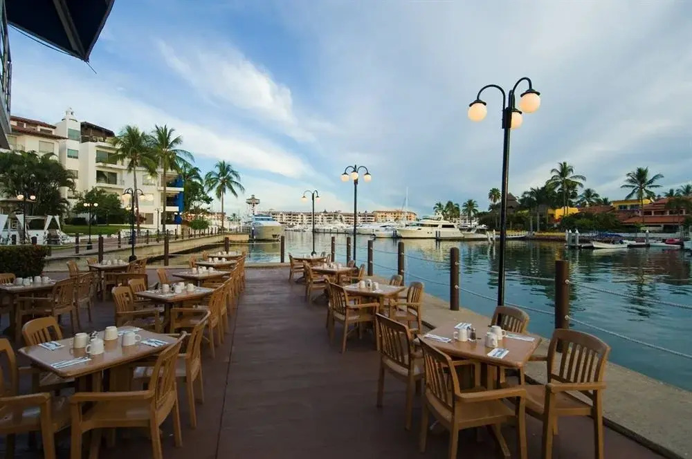 Club Embarcadero Pacifico