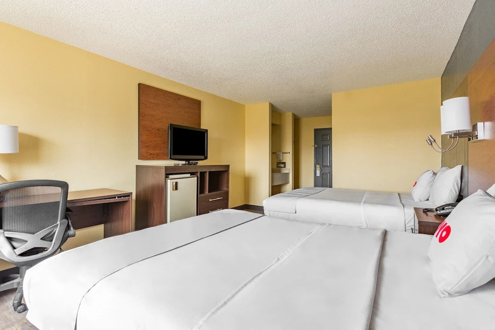 Rodeway Inn and Suites Airport Tulsa