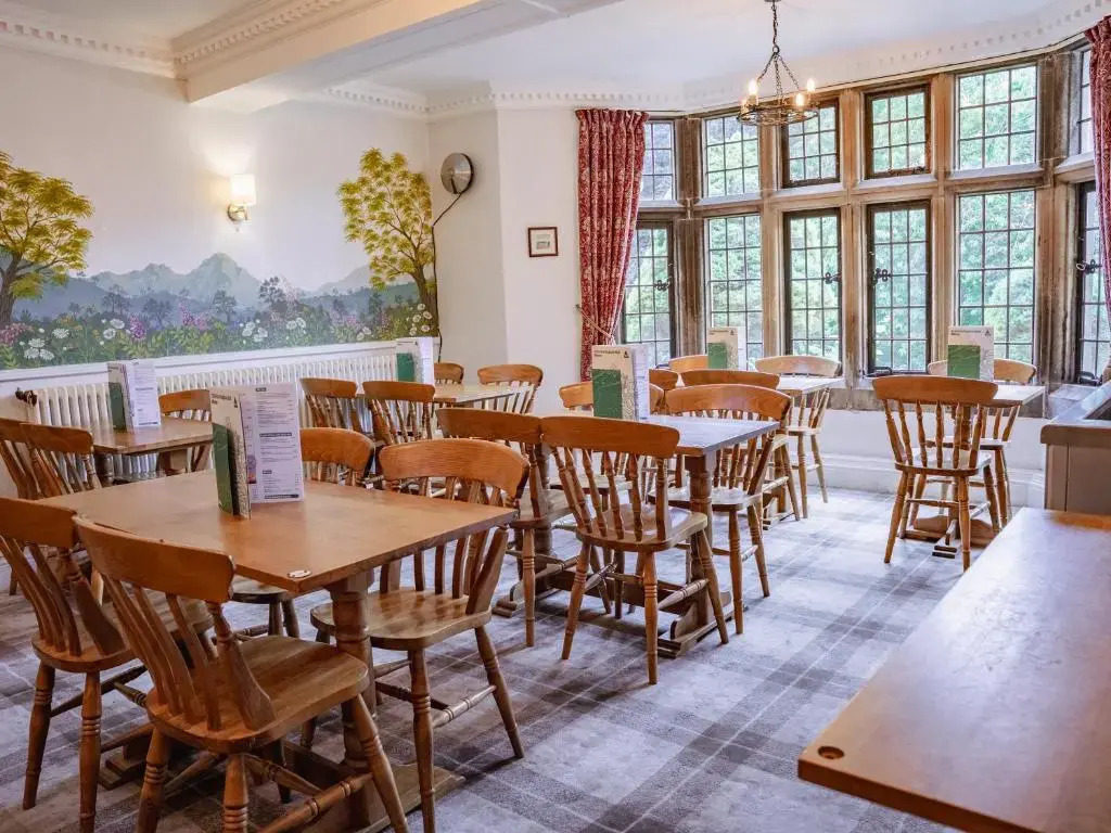 YHA Hartington Hall