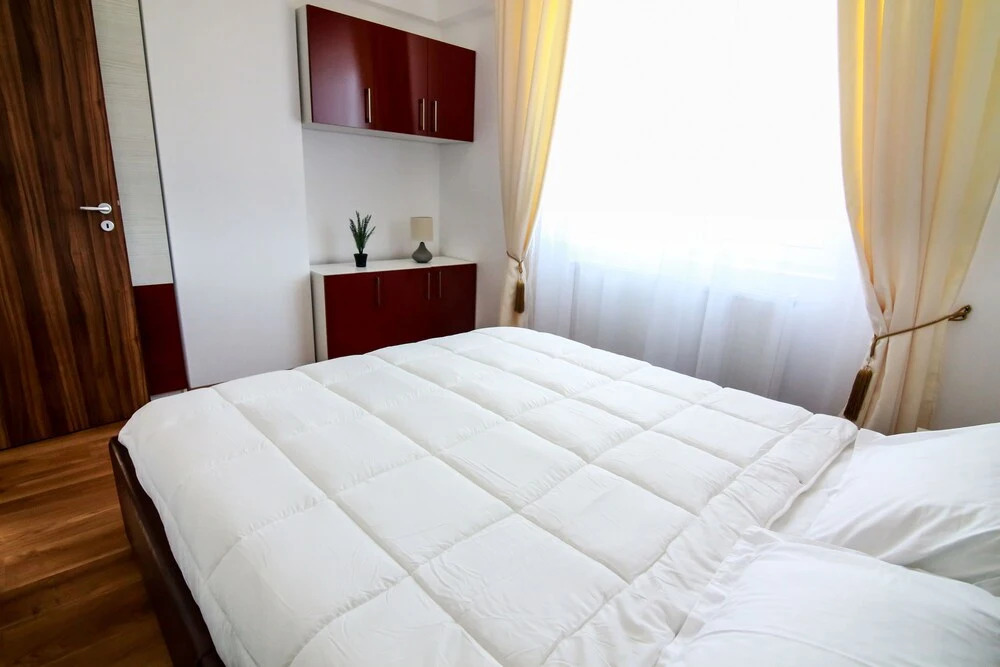 Rotara Apartments