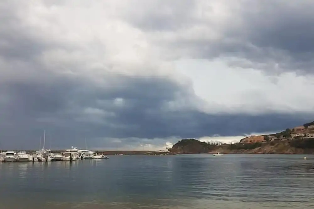 Property With 2 Bedrooms in Girona, With Wonderful sea View - 10 m From the Beach