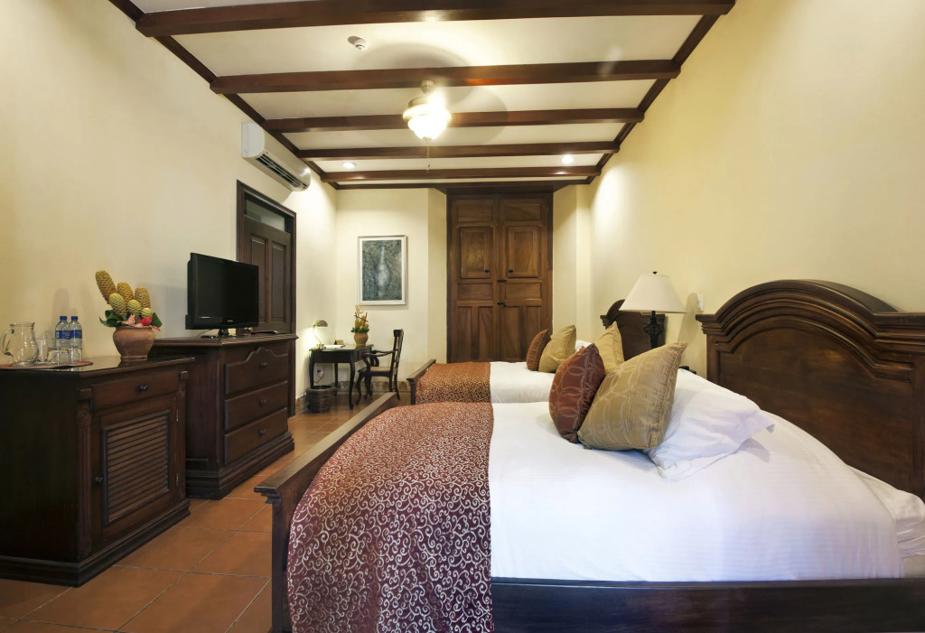 Hotel Plaza Colon - Granada Nicaragua