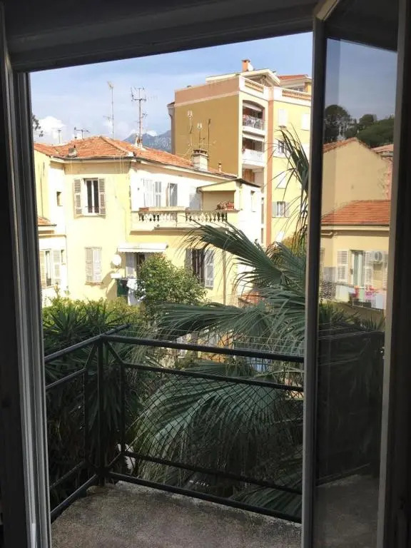 Lovely Apartment in Mention French Riviera