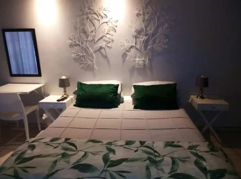 The Cradles Rest Guest House
