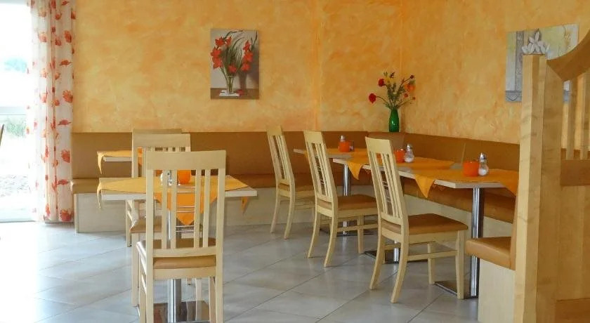 Pension Alram Hof