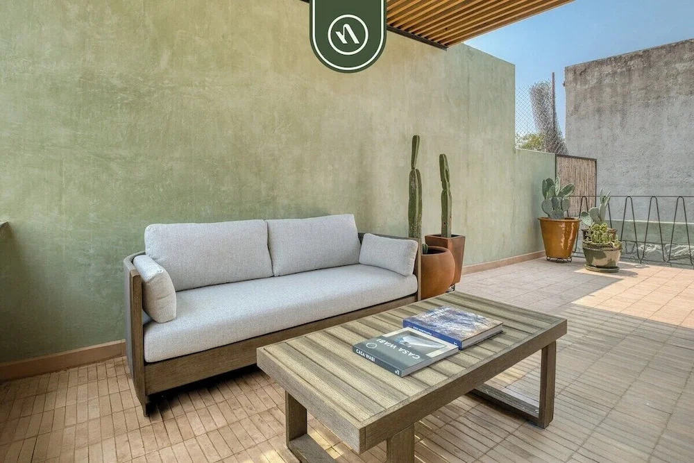 Luxury 1 BR Condo in Downtown - AC - Peaceful