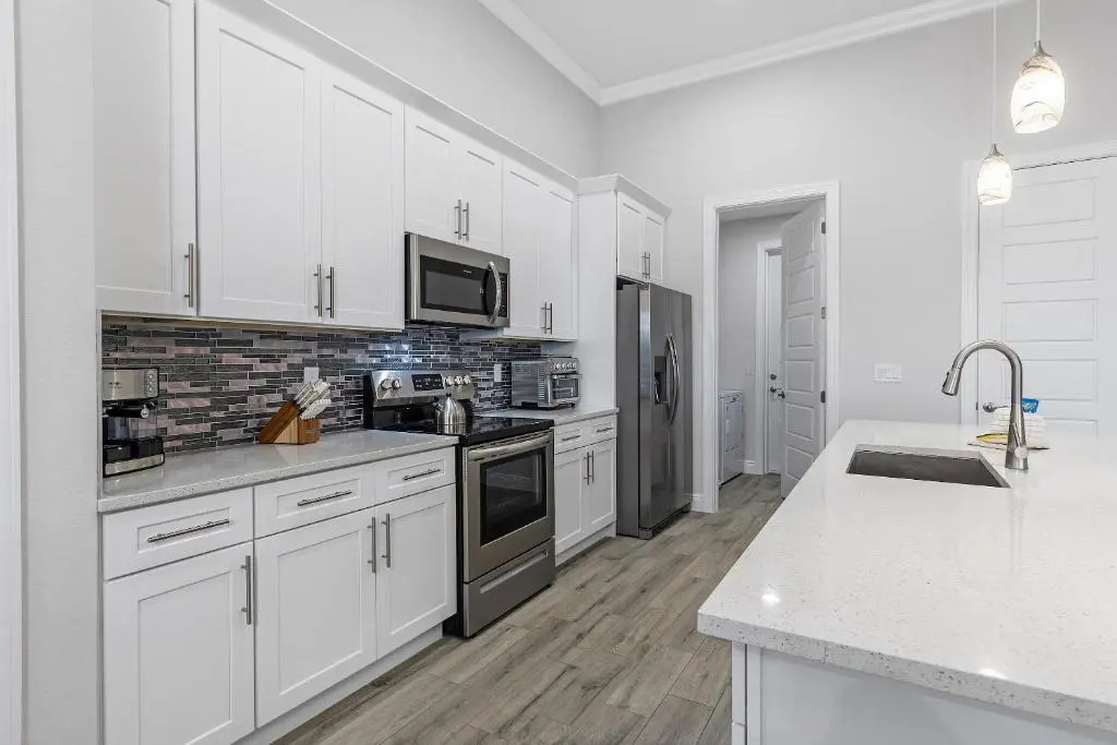 BRAND NEW - Heated Pool & Modern Upgrades! - Villa Moonlight Breeze - Roelens Vacations