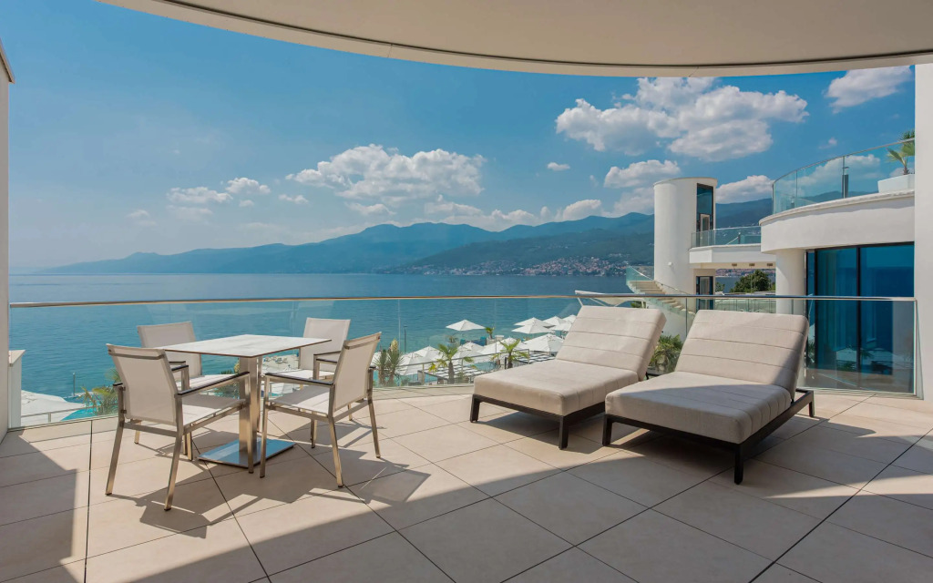 Hilton Rijeka Costabella Beach Resort And Spa