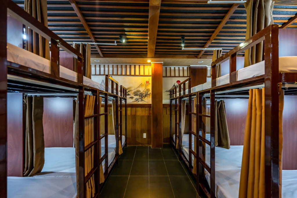 Saigon Capsule Hostel - Adults Only