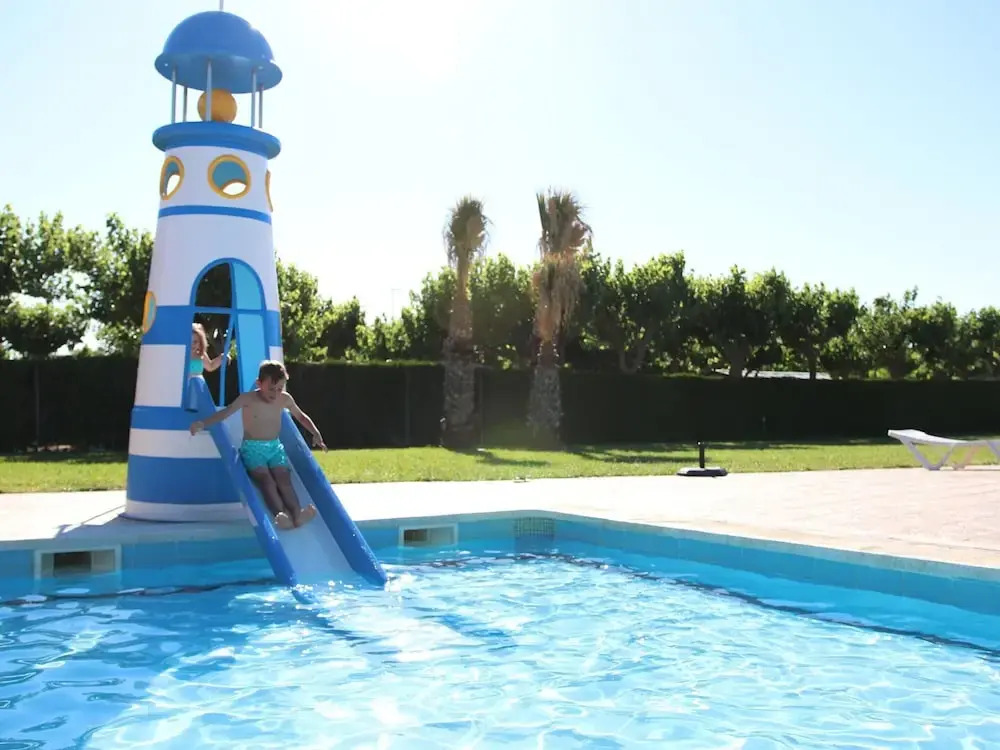Bungalow in Cambrils Near Esquirol Beach