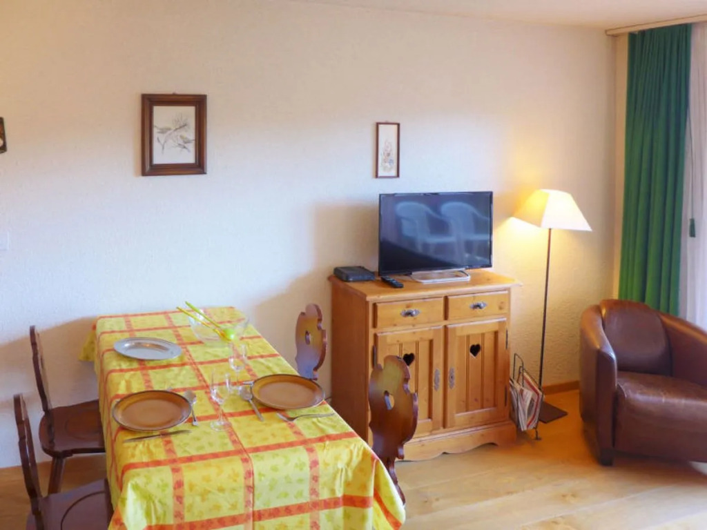 Les Faverges 25005