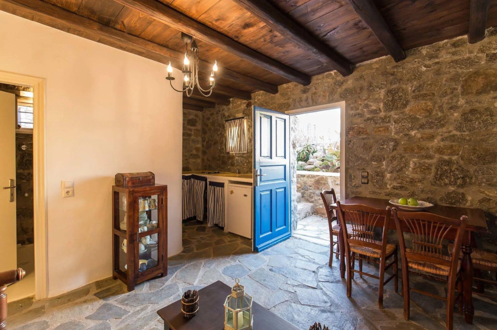 Denia Seaside Villas Mykonos, Private heated pool