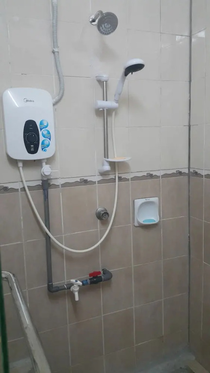 DHartamas Guesthouse