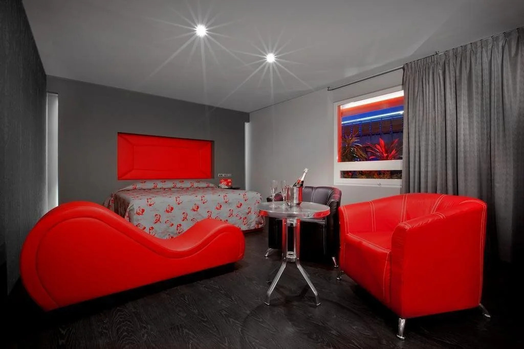 Eurosuites Oceania - Adults Only