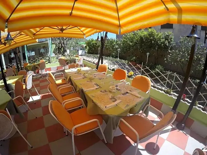 hotel la rondinella
