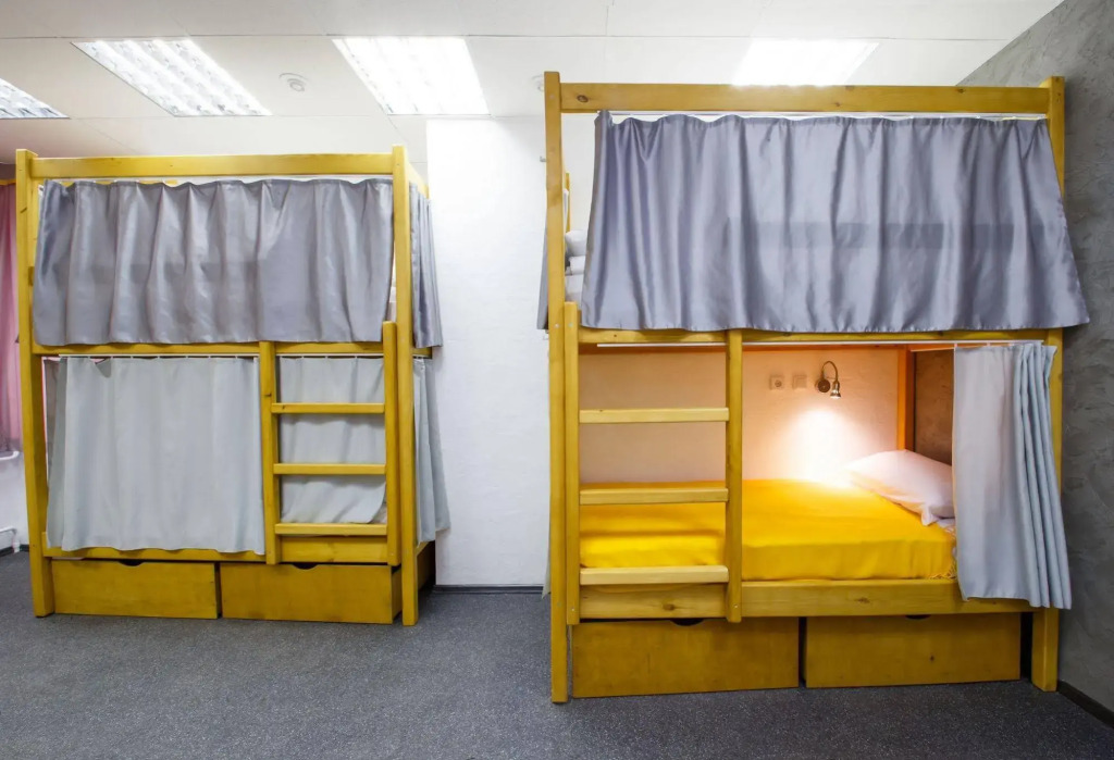Eightrays Hostel