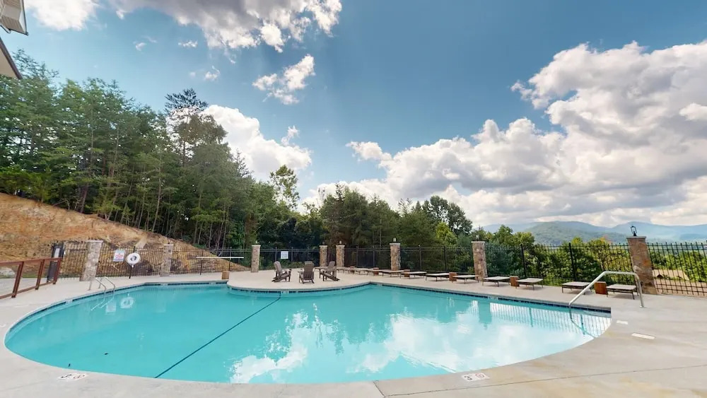 Viewpoint Condominiums