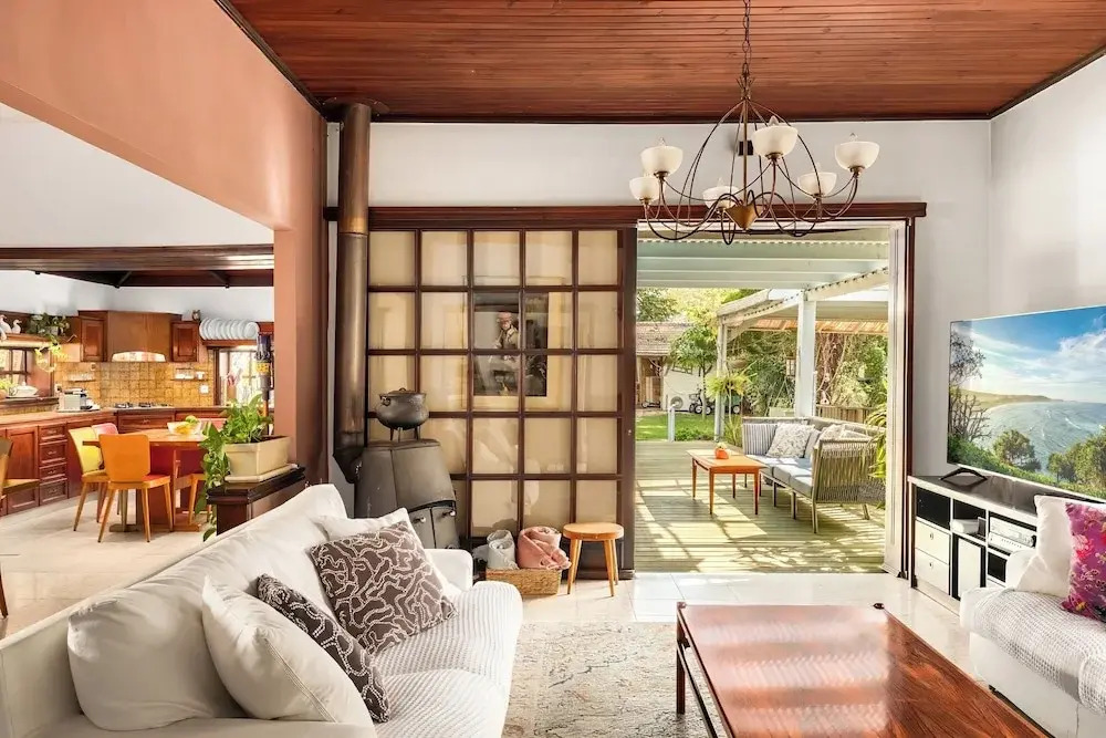 Relax in a Garden Oasis by Sea N Rent