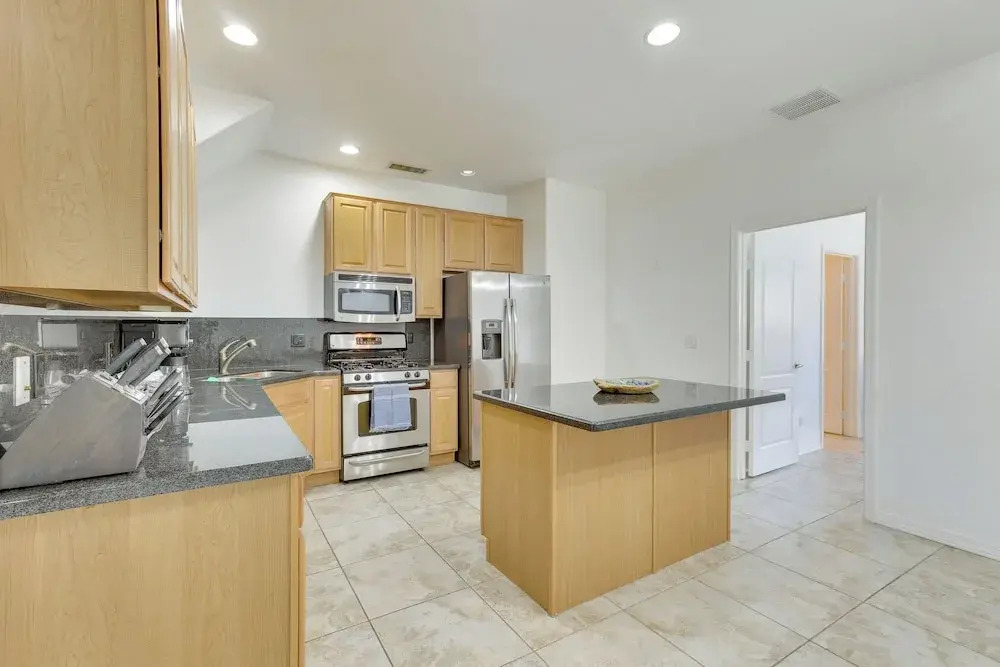 Rooftop Skyline Views! Family-friendly Phoenix Gem