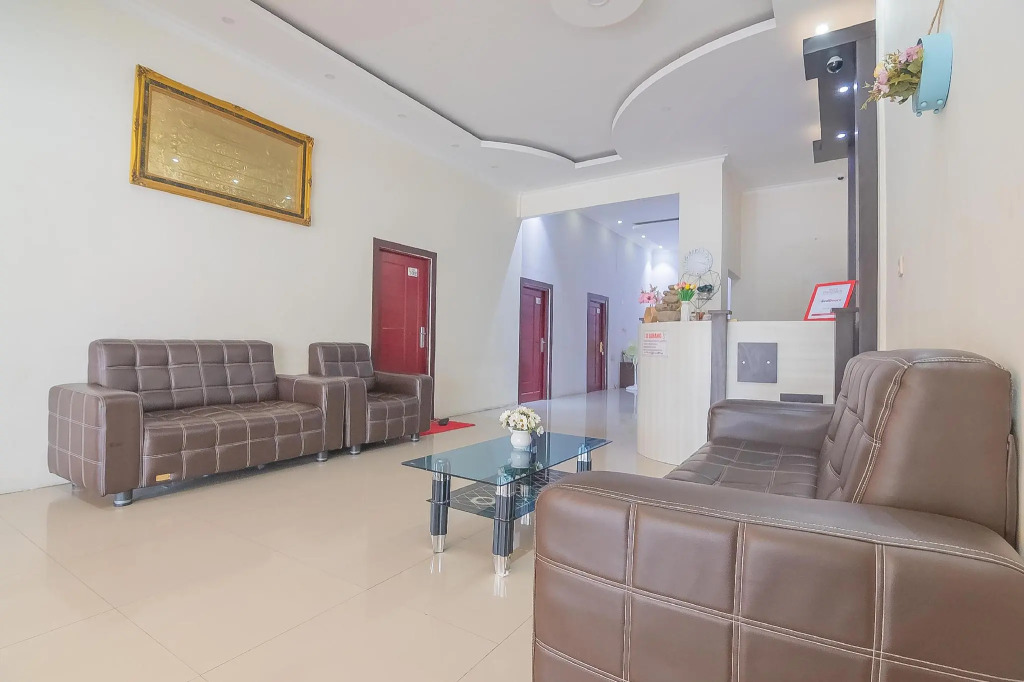 RedDoorz Syariah @ Jalan Tjilik Riwut